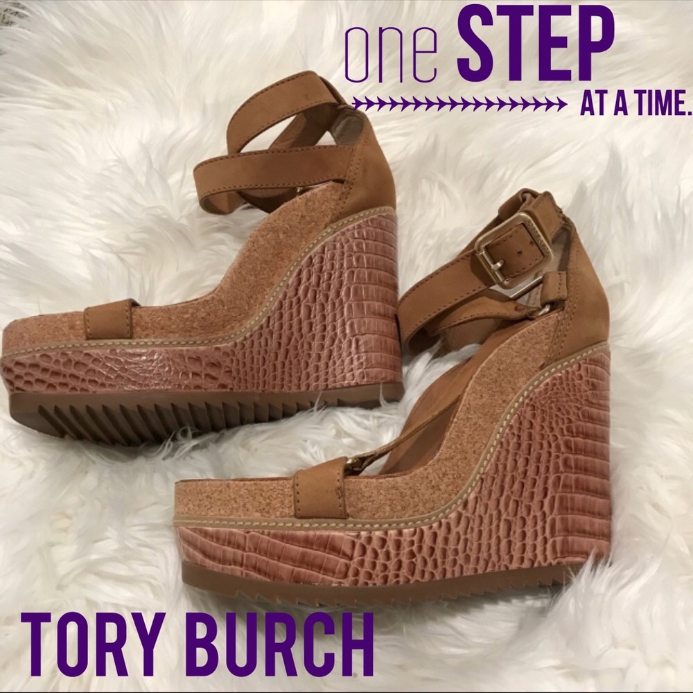 🌻Tory Burch Strap Wedges-Comes w/ Dust Bag